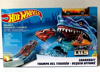 hot wheels sharkbait play set